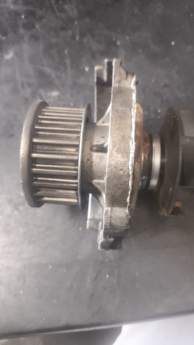 Bomba De Água Usada Palio Fire 1.0 Código Skf Vkpc82251a - Imagem 3