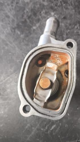 Carcaça De Válvula Termostática Usada Palio Evo Código 55233 - Imagem 4