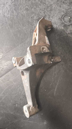 Suporte Bomba Hidráulica Gm Astra 2.0 2006 Cod. 93343868 - Imagem 2