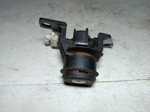 Miolo Chave Tampa Traseira Mercedes A160 2003  - Imagem 2