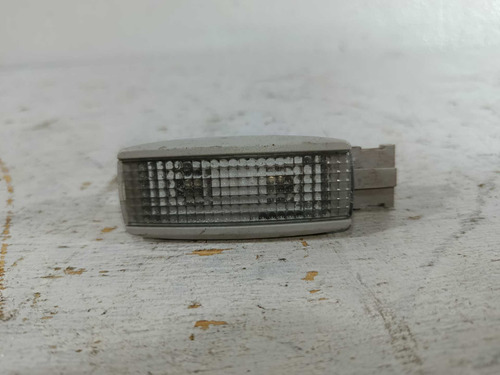 Luz Cortesia Quebra Sol Vw Gol Fox Polo Voyage 3b0947113 - Imagem 6