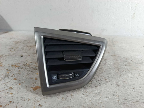 Difusor Ar Esquerdo Hyundai Veloster 2012 974802v000 - Imagem 4