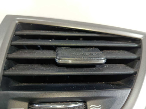 Difusor Ar Esquerdo Hyundai Veloster 2012 974802v000 - Imagem 6