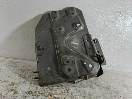 Caixa Suporte Bateria Nissan Versa 2019 Original - Imagem 5