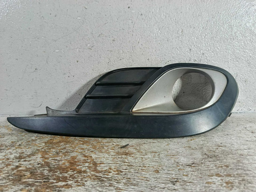 Moldura Farol Milha L.d Fiat Grande Siena 2014 100197807 Preto Direito - Imagem 4