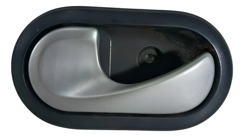 Maçaneta D.d Interna Duster Logan 2008/2018 8200733848 Preto Dianteira