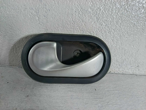 Maçaneta D.d Interna Duster Logan 2008/2018 8200733848 Preto Dianteira - Imagem 5