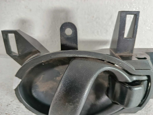 Maçaneta Interna D.e Nissan Versa 2017 Original Preto Dianteira - Imagem 5