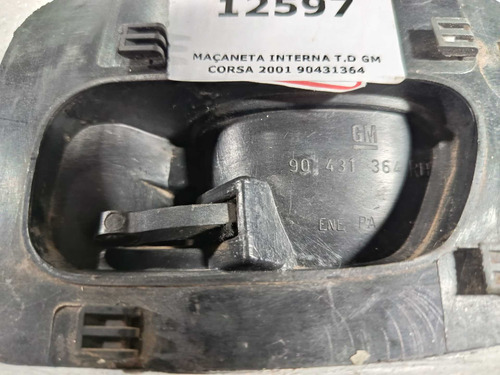 Maçaneta Interna T.d Gm Corsa 2001 90431364 - Preto - Traseira - Imagem 5