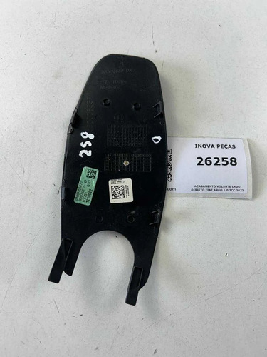 Acabamento Volante Lado Direito Fiat Argo 1.0 3cc 2023 Preto Lisa - Imagem 2