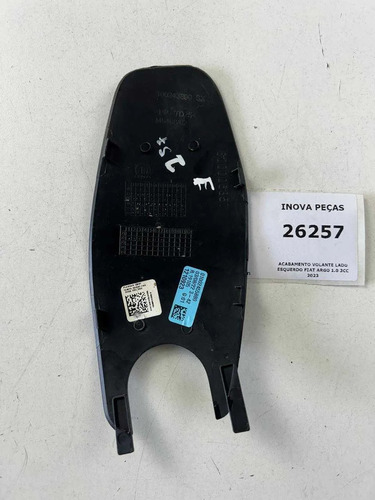 Acabamento Volante Lado Esquerdo Fiat Argo 1.0 3cc 2023 Preto Lisa - Imagem 3