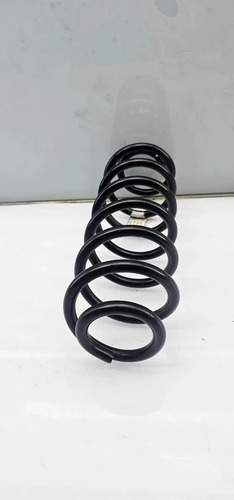 Mola Traseira 26309419 Chevrolet Tracker 10 2020 2025 - Imagem 4