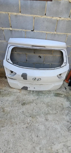 Tampa De Mala Creta 2017 2020 - Imagem 1