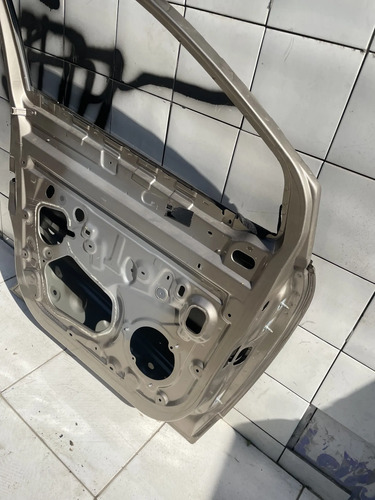 Porta Dianteira Esquerda Renault Captur Dianteira Esquerda Prata - Imagem 8