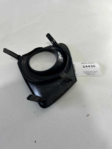 Moldura Farol Milha Esquerdo Toyota Corolla 2013  Preto Esquerdo
