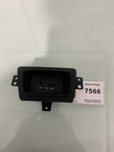 Entrada Auxiliar E Usb Hyundai Tucson 2015 Preto