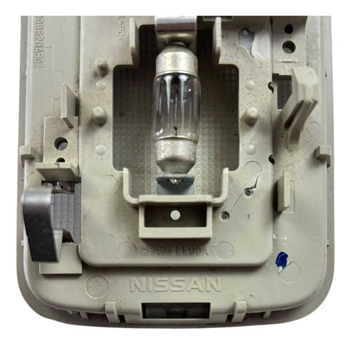 Luz De Teto Cortesia Nissan Livina Tiida Versa 2009 2014  - Imagem 2