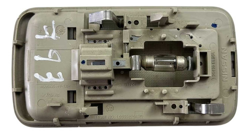 Luz De Teto Cortesia Nissan Livina Tiida Versa 2009 2014  - Imagem 3