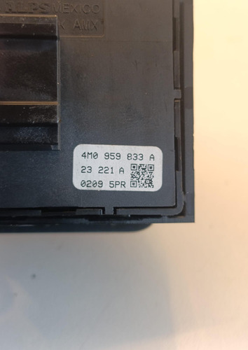 Botão Abertura Tanque/porta-malas Audi Q5 22-24 4m0959833a - Imagem 2