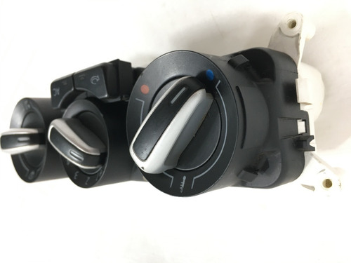 Comando Painel Ar Condicionado Vw Fox 5z0820045d Cgr768 - Imagem 2