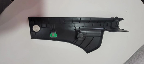 Soleira Traseira Direita Onix Plus 2020 A 2025 26222399 Preto