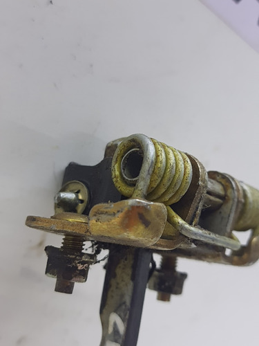 Limitador De Porta Dianteira Direita Renault Clio 2004  - Imagem 5