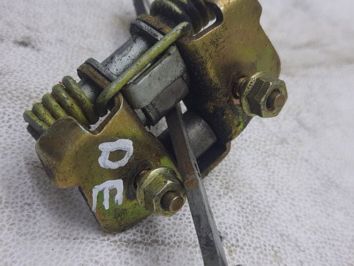 Limitador De Porta Traseira Esquerda Renault Scenic 2004 Traseira Esquerdo Dourado - Imagem 7