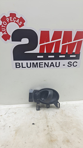 Maçaneta Interna Nissan March 2013 Cx17 Dianteira