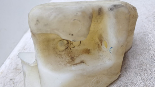 Reservatorio Partida Fria Citroen C4  Pallas 2.0 2011  - Imagem 7