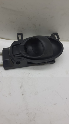 Maçaneta Interna Dian/dir Nissan March 12/13 Dianteira - Imagem 2