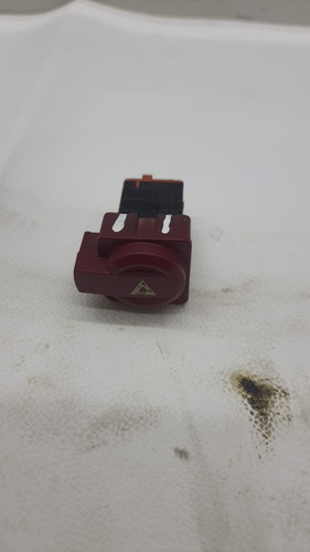 Botão Pisca Alerta Citroen C4 2007 A 2012 Cx31 Vermelho - Imagem 2