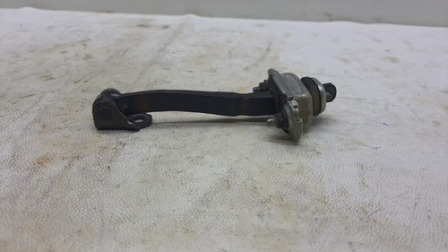 Limitador De Porta Tras Direita Gm Prisma Onix 14/19 Cx31 Traseira Direirto Preto - Imagem 5