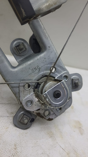 Maquina De Vidro Manual Traseira Esquerda Gm Prisma 14/19 - Imagem 2
