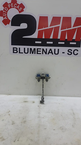 Limitador De Porta Dianteiro D. Renault Logan 07/12 Cx31 Dianteira Direito Preto