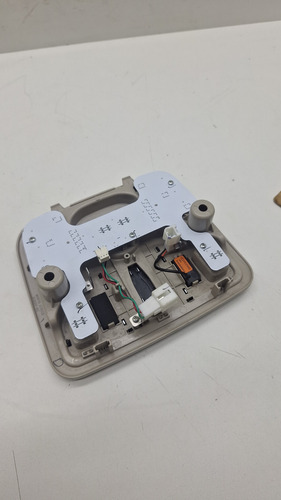 Luz Interna Teto Cortesia Chery Tiggo 3x Pro 2022 Cx 30 - Imagem 8