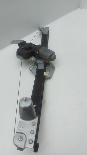 Maquina De Vidro Dianteira Esquerda  Renault Sandero 13/18