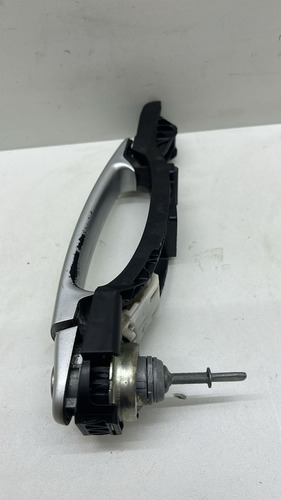 Maçaneta Externa Dianteira Esquerda Volkswagen Fox 2015 Prateado - Imagem 2