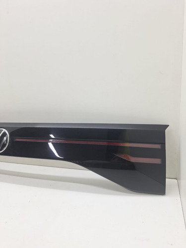 Moldura Lanterna Tampa T-cross C/detalhe Vermelho - Imagem 2