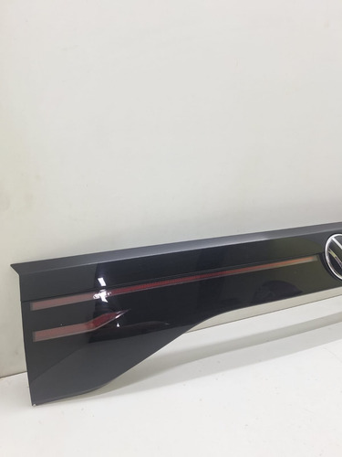 Moldura Lanterna Tampa T-cross C/detalhe Vermelho - Imagem 3