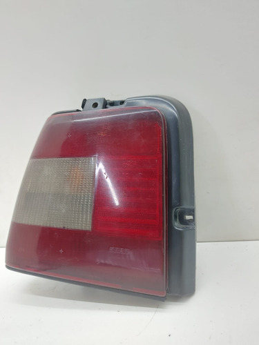 Lente Traseira Esquerda Fiat Tempra 1991 A 1999 Vermelho - Imagem 3
