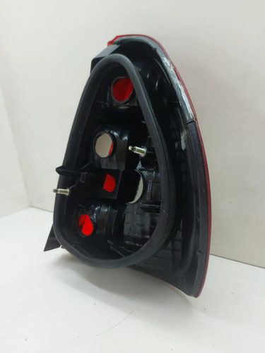 Lente Traseira Esquerda Clio Sedan 2006 A 2012 Vermelho - Imagem 6