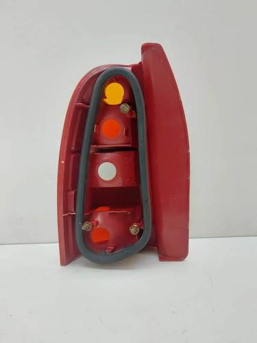 Lente Traseira Direita Fiat Palio Weekend 2001 A 2004 Vermelho - Imagem 6