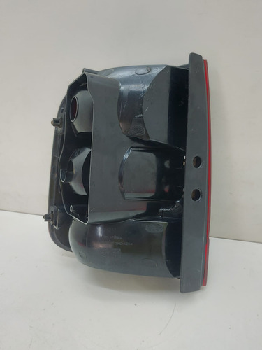 Lente Traseira Direita Saveiro G5 G6 2009 A 2016 Vermelho - Imagem 6