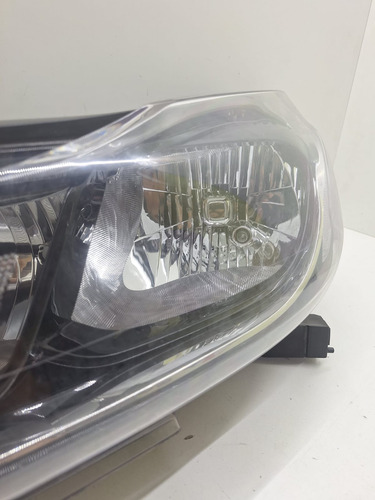 Farol Lado Esquerdo Gm Tracker  2017 2020 Sem Led Esquerdo/motorista - Imagem 4