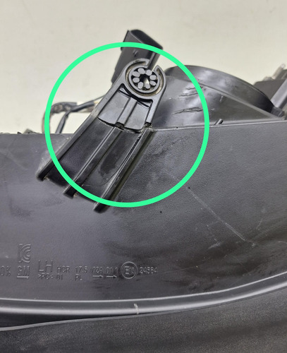 Farol Lado Esquerdo Gm Tracker  2017 2020 Sem Led Esquerdo/motorista - Imagem 9