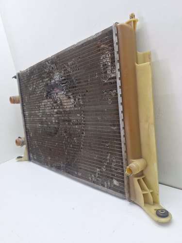 Radiador Agua Fiat Stilo  2003 A 2011 1.8  Detalhe - Imagem 2