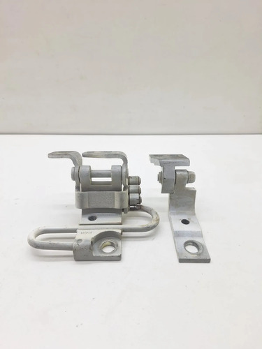 Dobradiça Porta Dianteira Esquerda  Chery Tiggo 3x 20212024