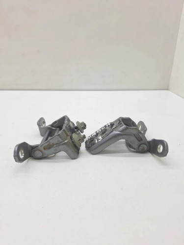 Dobradiça Porta Traseira Direita Nissan March 2013 A 2018 - Imagem 2