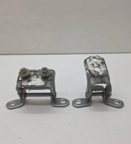 Dobradiça Porta Traseira Esquerda Nissan March 2013 A 2018 - Imagem 3