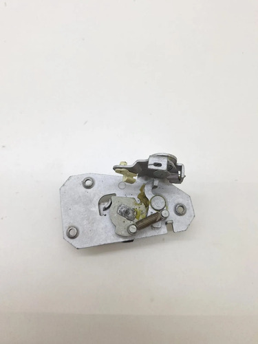 Fechadura Tampa Traseira Lado Esquerdo Saveiro 2012 A 2023 - Imagem 2